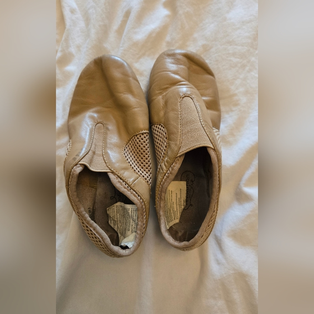 Tan Slip-On Jazz Shoes 13.5